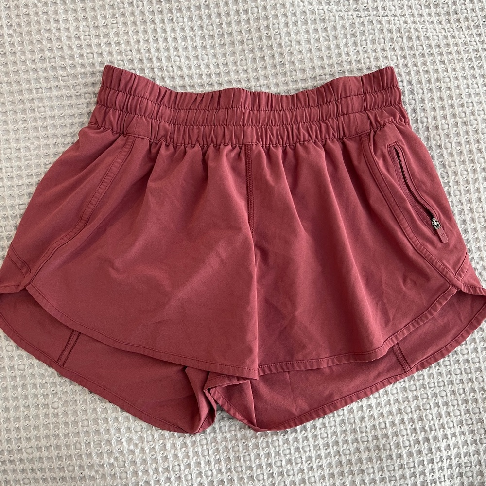 Hotty Hot Short